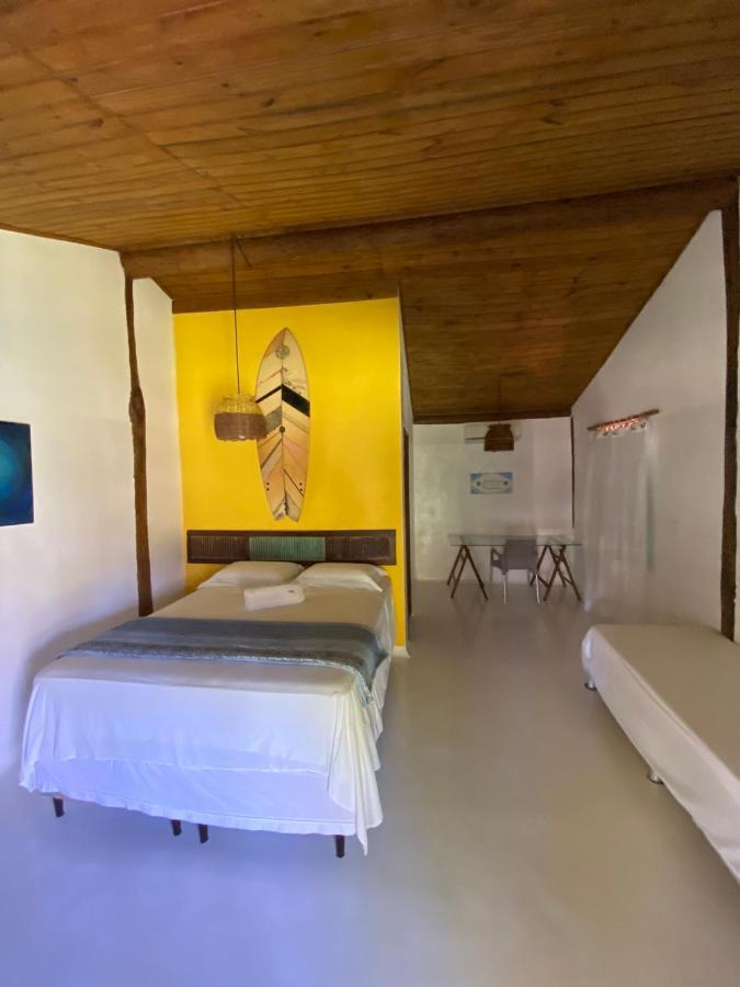 Отель Bahia Surf Camp Abrantes Экстерьер фото